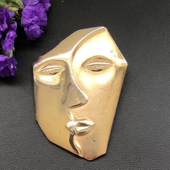 Vintage  1 Side Half Face Abstract Brooch Pin 1990 

Modern - Picture 1 of 6
